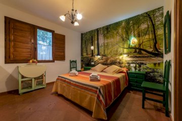 Z. Coqueto y cálido apartamento rural para dos personas en pleno casco antiguo de Nigüelas.
